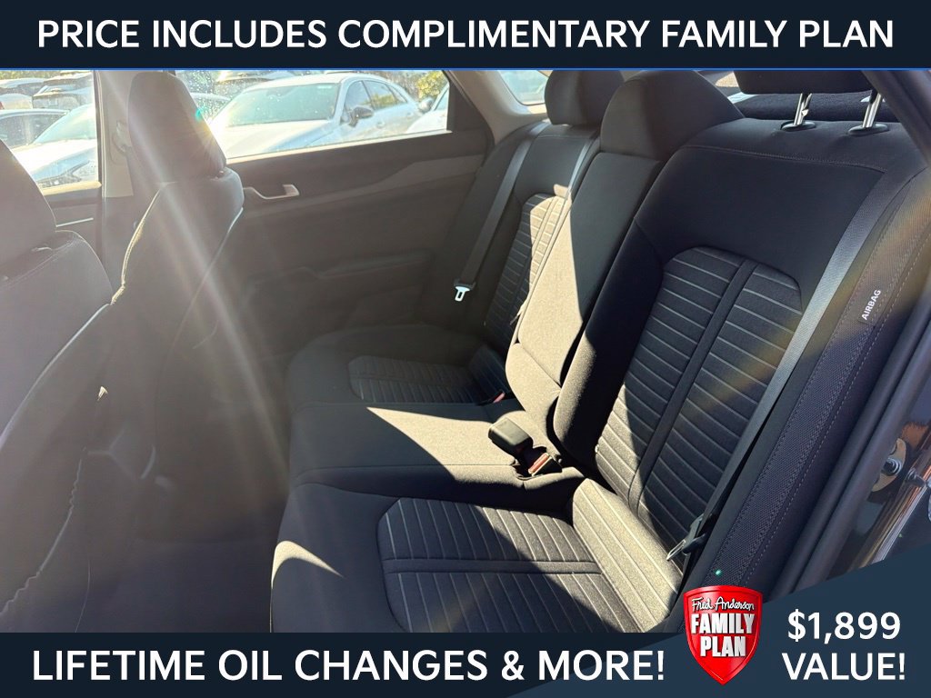 New 2026 Kia K5 LXS FWD image 10