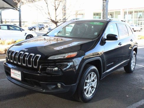 Used 2014 Jeep Cherokee Latitude image 10