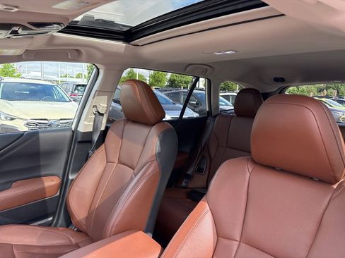 Used 2024 Subaru Outback Touring AWD/4WD image 5