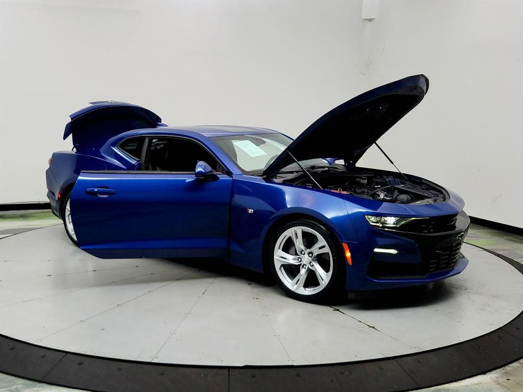 Used 2019 Chevrolet Camaro SS RWD image 10