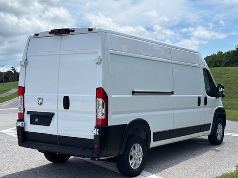 Used 2024 RAM ProMaster 2500 w/ Quick Order Package 22G SLT FWD image 7