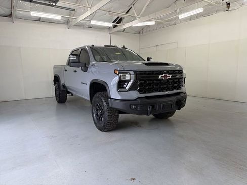 Certified 2024 Chevrolet Silverado 2500 ZR2 w/ ZR2 Bison Edition image 13