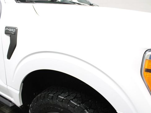 Used 2022 Ford F150 XLT w/ Equipment Group 302A High AWD/4WD image 34