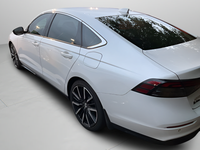 Certified 2024 Honda Accord Touring image 9