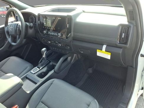 New 2026 Nissan Frontier SV w/ All-Weather Content Package AWD/4WD image 12