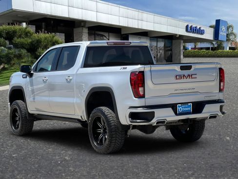 Used 2020 GMC Sierra 1500 Elevation w/ Elevation Value Package AWD/4WD image 7