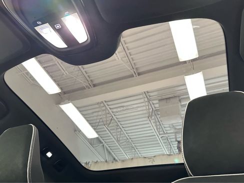 Used 2023 Volvo C40 P8 Recharge Plus image 36