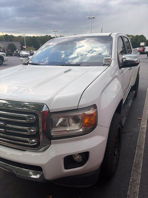 Used 2017 GMC Canyon SLT w/ Driver Alert Package AWD/4WD image 4