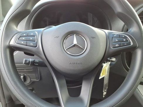 Used 2023 Mercedes-Benz Metris Passenger image 8