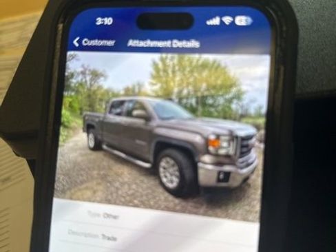 Used 2014 GMC Sierra 1500 SLE w/ SLE Value Package AWD/4WD image 4