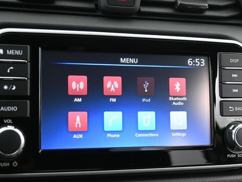 Certified 2025 Nissan Versa S w/ Trunk Package image 9