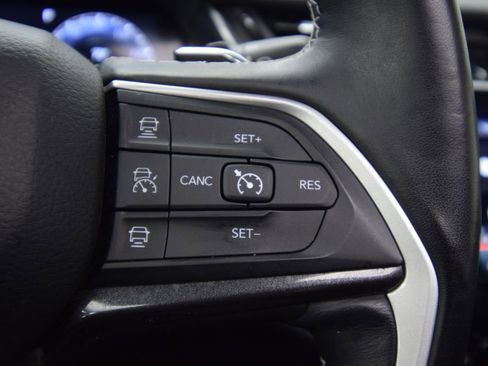 Used 2021 Jeep Grand Cherokee L Laredo w/ Luxury Tech Group I image 37