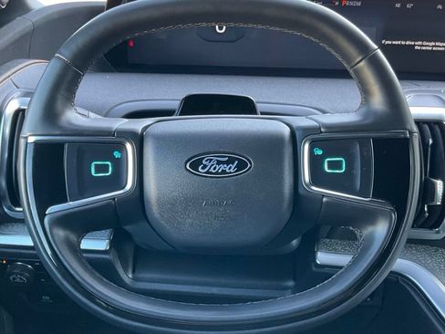 Used 2025 Ford Expedition Tremor AWD/4WD image 49
