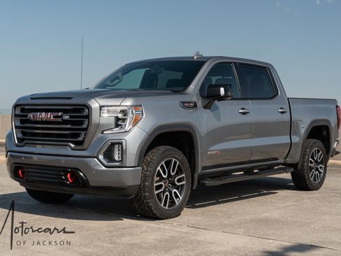 Used 2019 GMC Sierra 1500 AT4 w/ AT4 Premium Package AWD/4WD image 3