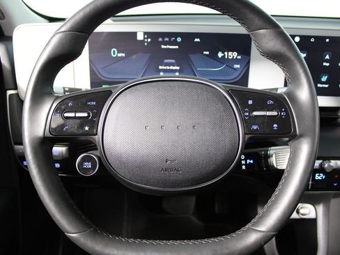 Used 2024 Hyundai Ioniq 5 SEL image 12