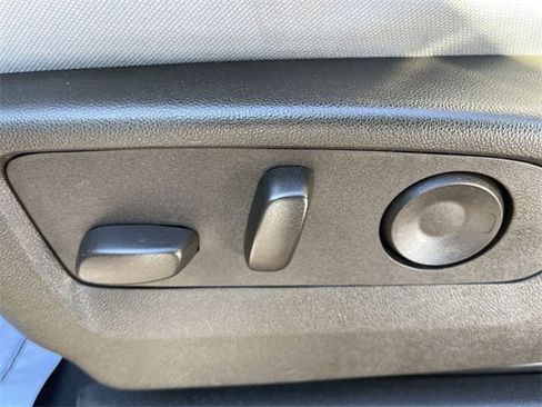 Used 2025 Chevrolet Tahoe LS image 12