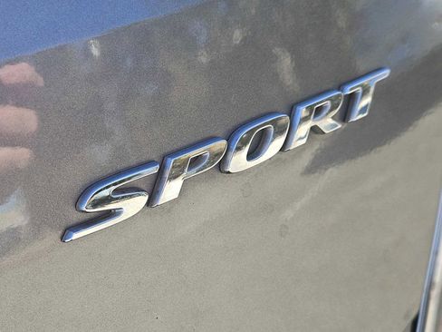 Used 2020 Honda Civic Sport image 11