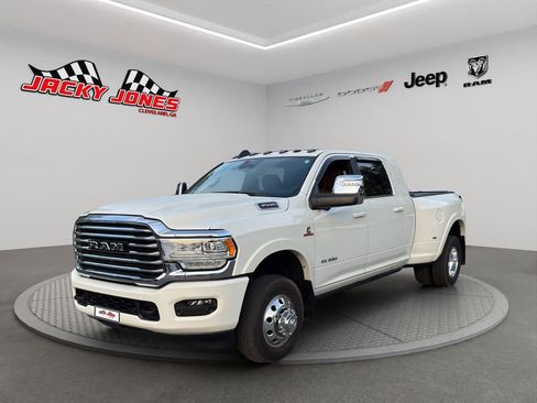 Used 2024 RAM 3500 Limited w/ Safety Group image 2