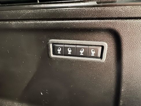 Used 2024 Jeep Wagoneer L Series II w/ Flexible Seating Group RWD image 26