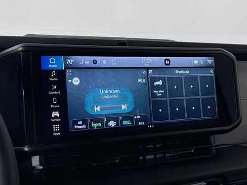 Used 2025 Jeep Wrangler Sahara 4xe image 14