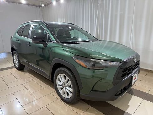 New 2026 Toyota Corolla Cross LE AWD/4WD image 7