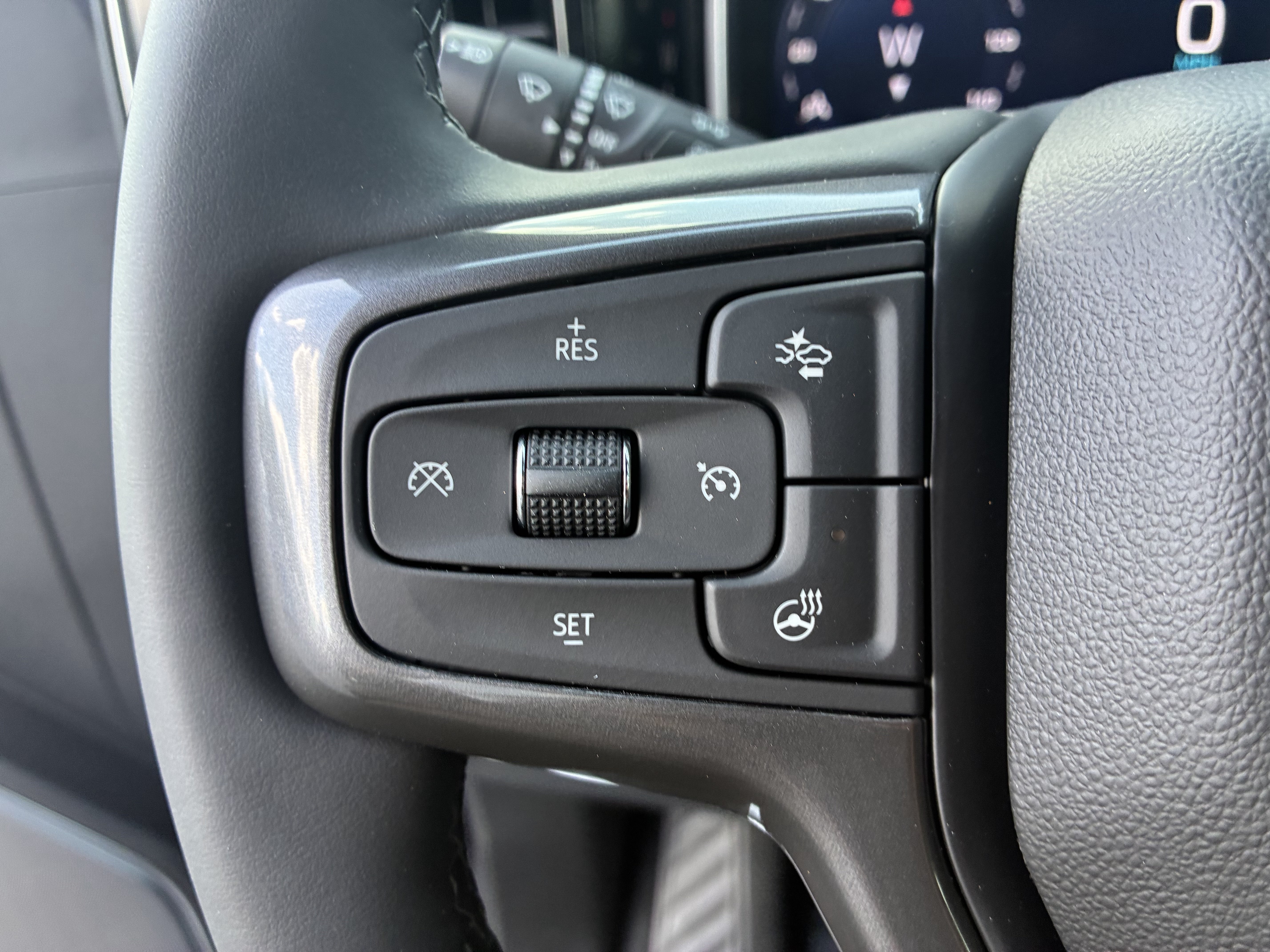 New 2026 Chevrolet Silverado 2500 High Country w/ Midnight Edition AWD/4WD image 31