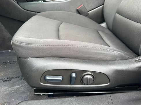 Used 2023 Chevrolet Malibu RS w/ LPO, Floor Liner Package FWD image 13