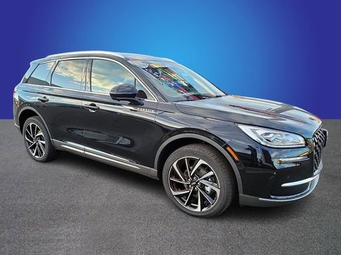 New 2024 Lincoln Corsair Reserve w/ Equipment Group 201A image 2