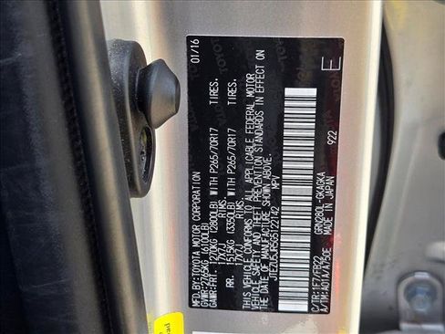 Used 2016 Toyota 4Runner SR5 RWD image 23