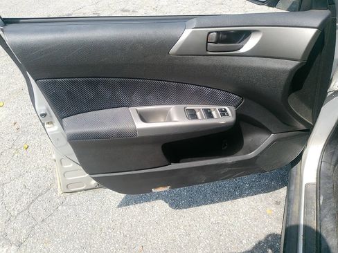 Used 2009 Subaru Forester 2.5X AWD/4WD image 26