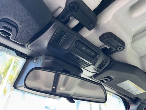 Used 2024 Jeep Wrangler Sahara w/ Safety Group image 32