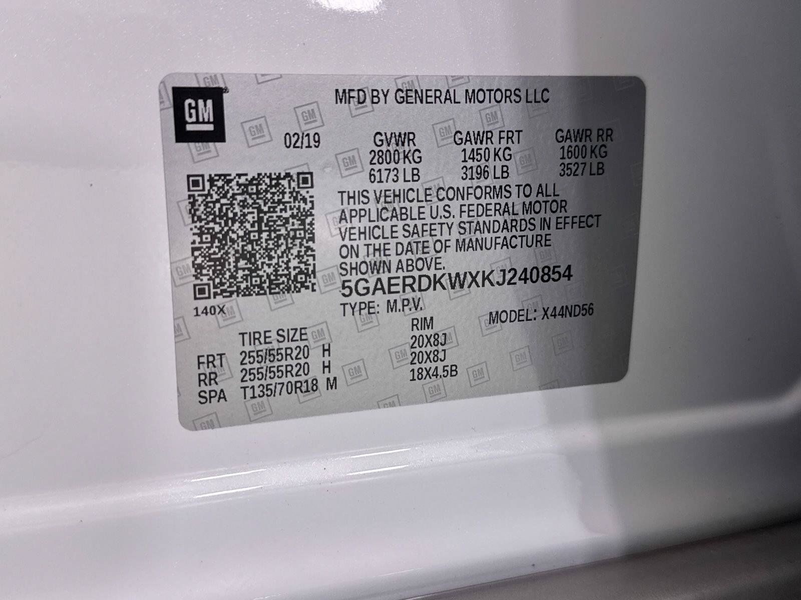 Used 2019 Buick Enclave Avenir w/ Avenir Technology Package FWD image 39