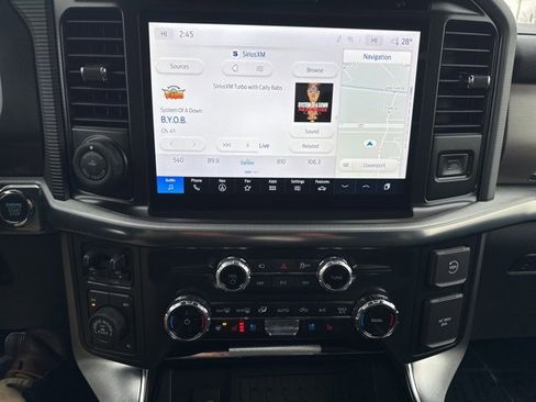 Used 2025 Ford F150 Platinum w/ Equipment Group 702A High image 29