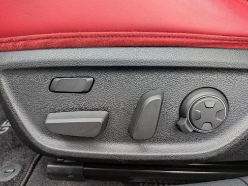 Used 2023 Genesis G70 3.3T w/ Sport Prestige Package image 14