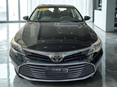 Used 2017 Toyota Avalon XLE w/ All Weather Liner Package