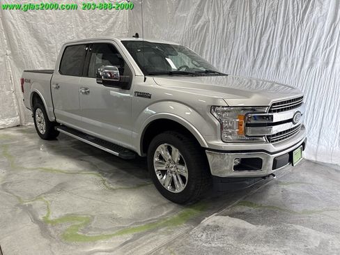 Used 2019 Ford F150 Lariat image 2