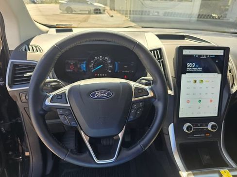 Used 2022 Ford Edge SEL w/ Convenience Package AWD/4WD image 15