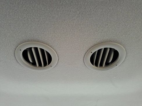 Used 2024 Ford Transit 350 XLT image 23