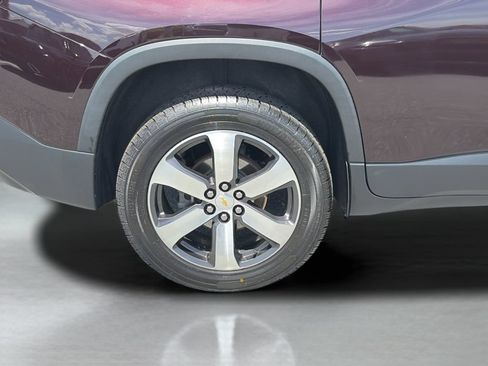 Used 2020 Chevrolet Traverse LT w/ LT Premium Package AWD/4WD image 10