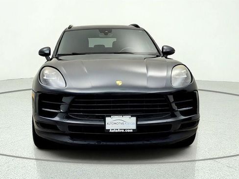 Used 2019 Porsche Macan S w/ Premium Package Plus AWD/4WD image 2