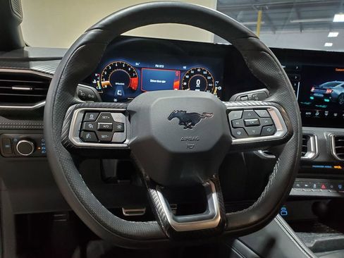 Used 2024 Ford Mustang GT Premium image 21