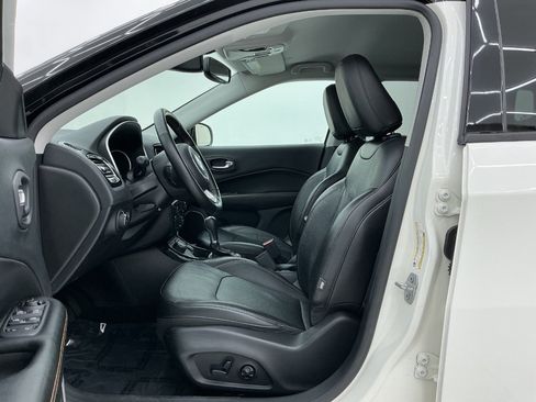 Used 2021 Jeep Compass Limited AWD/4WD image 14