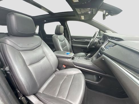 Used 2023 Cadillac XT5 Premium Luxury AWD/4WD image 31