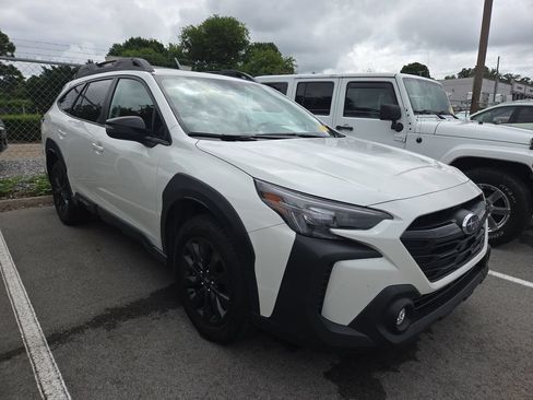 Used 2024 Subaru Outback Onyx Edition XT AWD/4WD image 1