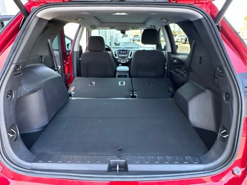 Used 2024 Chevrolet Equinox LT w/ LPO, Floor Liner Package FWD image 27