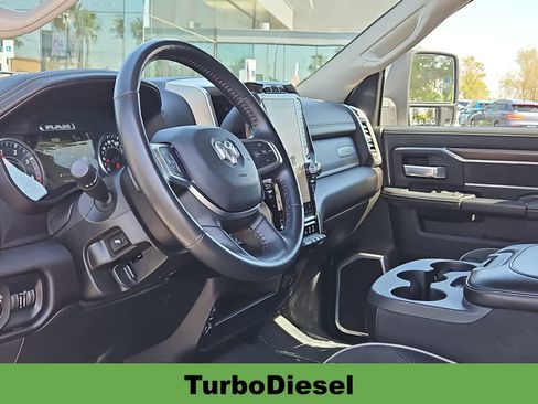 Used 2023 RAM 2500 Laramie AWD/4WD image 11