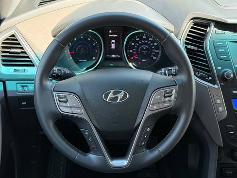 Used 2014 Hyundai Santa Fe Sport 2.0T AWD/4WD image 19