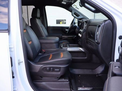 Used 2022 GMC Sierra 2500 AT4 AWD/4WD image 33