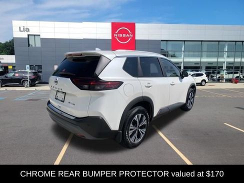 Certified 2023 Nissan Rogue SV w/ SV Premium Package AWD/4WD image 7