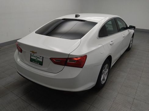 Used 2018 Chevrolet Malibu LS FWD image 9